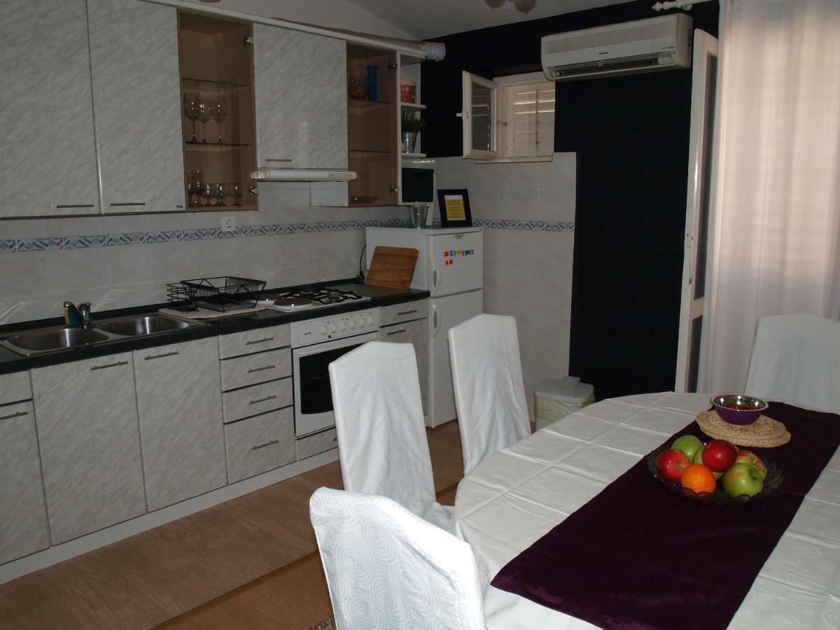 Apartment Duje Makarska Buitenkant foto